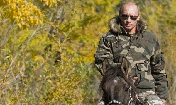 Игра продолжается, и за шахматной доской по-прежнему – Путин Складывается впечатление, что оборона черных может безнадежно отстать